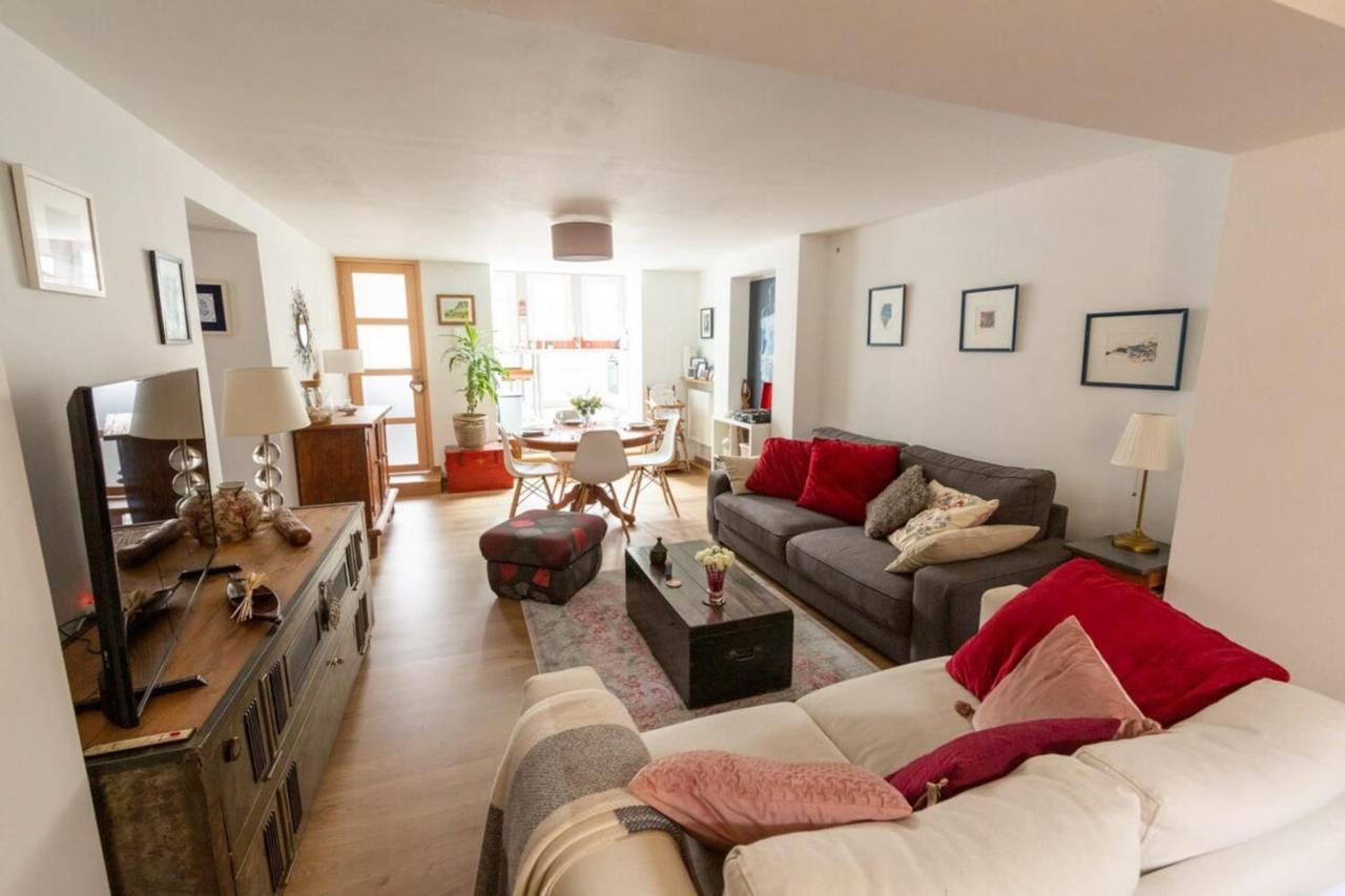 Furnished Apartment Near Palais De La Justice With 2 Bedrooms & A Garden Bordeaux Exterior photo