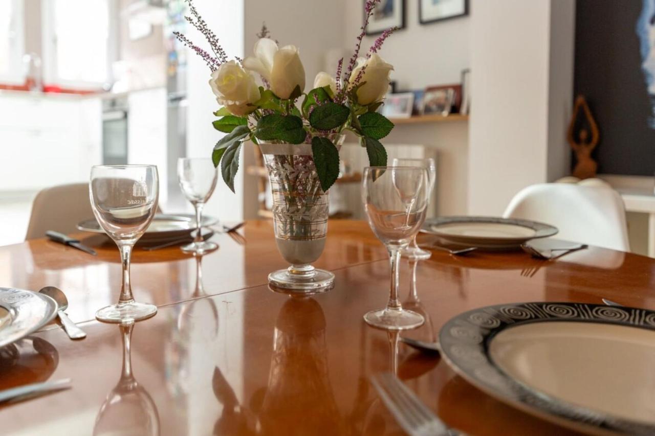 Furnished Apartment Near Palais De La Justice With 2 Bedrooms & A Garden Bordeaux Exterior photo